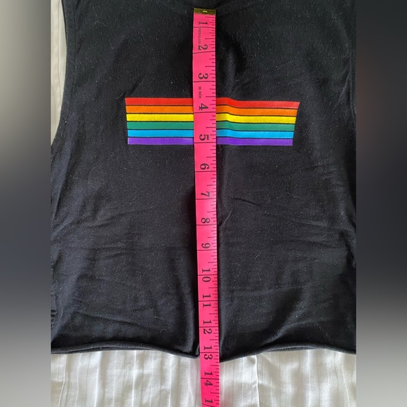 ❌SOLD❌  Black rainbow stripe crop top - Picture 5 of 7